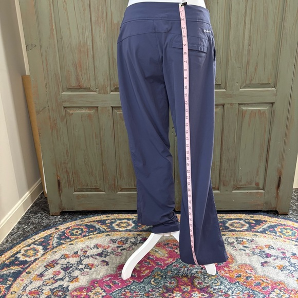 Columbia Women's Joggers Cornflower Blue - Picture 4 of 9